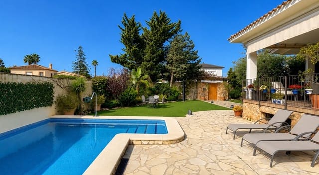 7 soveværelse Villa til salg i Dehesa de Campoamor, Orihuela med swimmingpool garage - € 1.190.000 (Ref: 10172607)