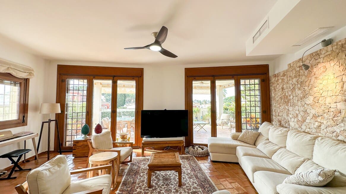 7 soveværelse Villa til salg i Campoamor med swimmingpool garage - € 1.190.000 (Ref: 10172607)