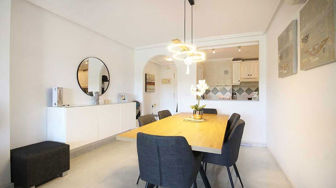 2 Zimmer Apartment zu verkaufen in Orihuela Costa mit Pool - 299.900 € (Ref: 10172608)