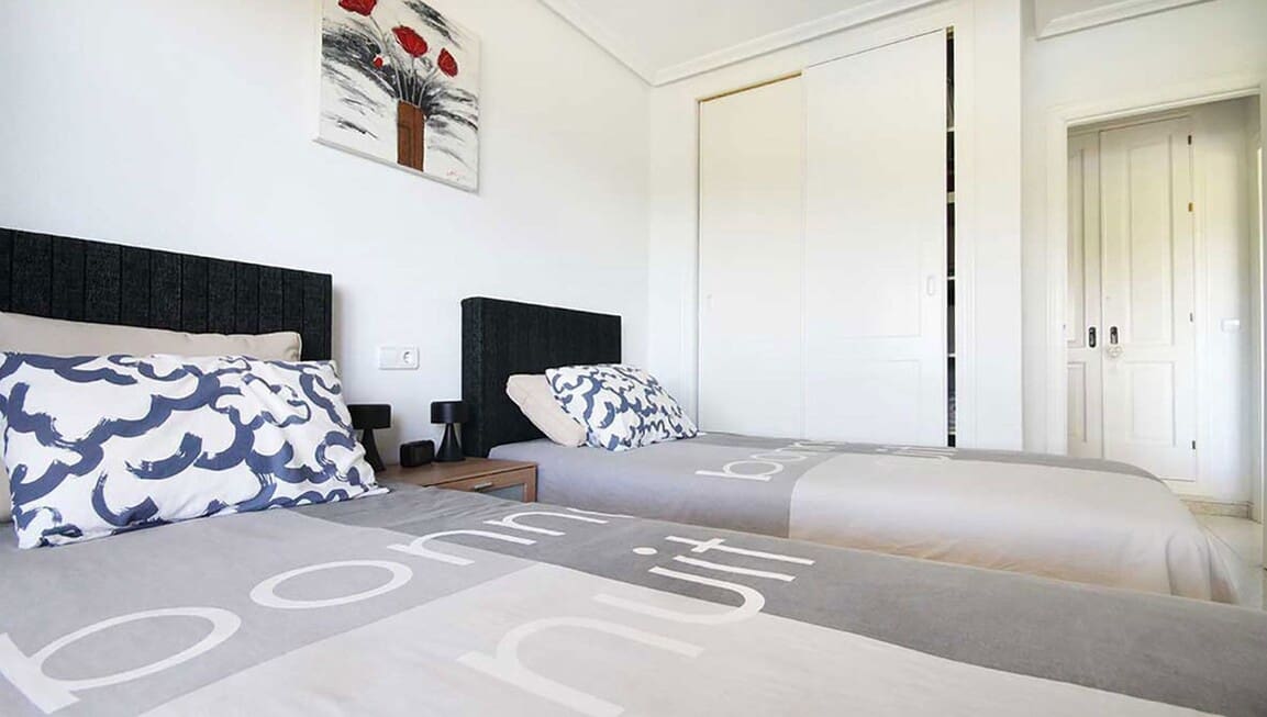 2 Zimmer Apartment zu verkaufen in Orihuela Costa mit Pool - 299.900 € (Ref: 10172608)