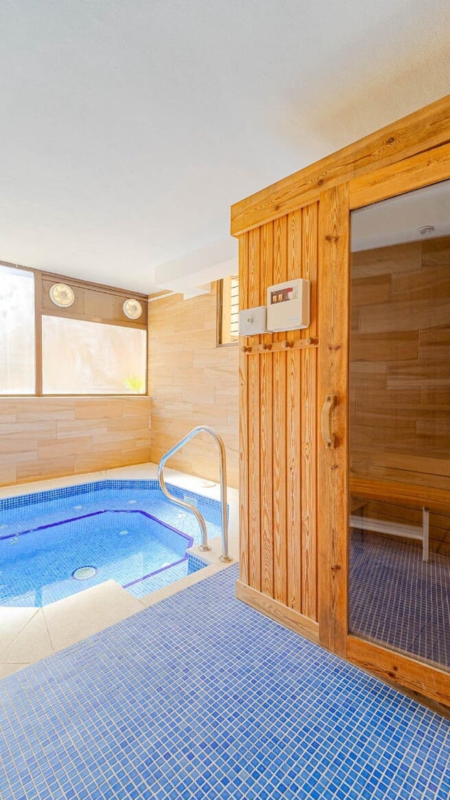 3 quarto Apartamento para venda em Orihuela Costa com piscina garagem - 235 000 € (Ref: 10172610)