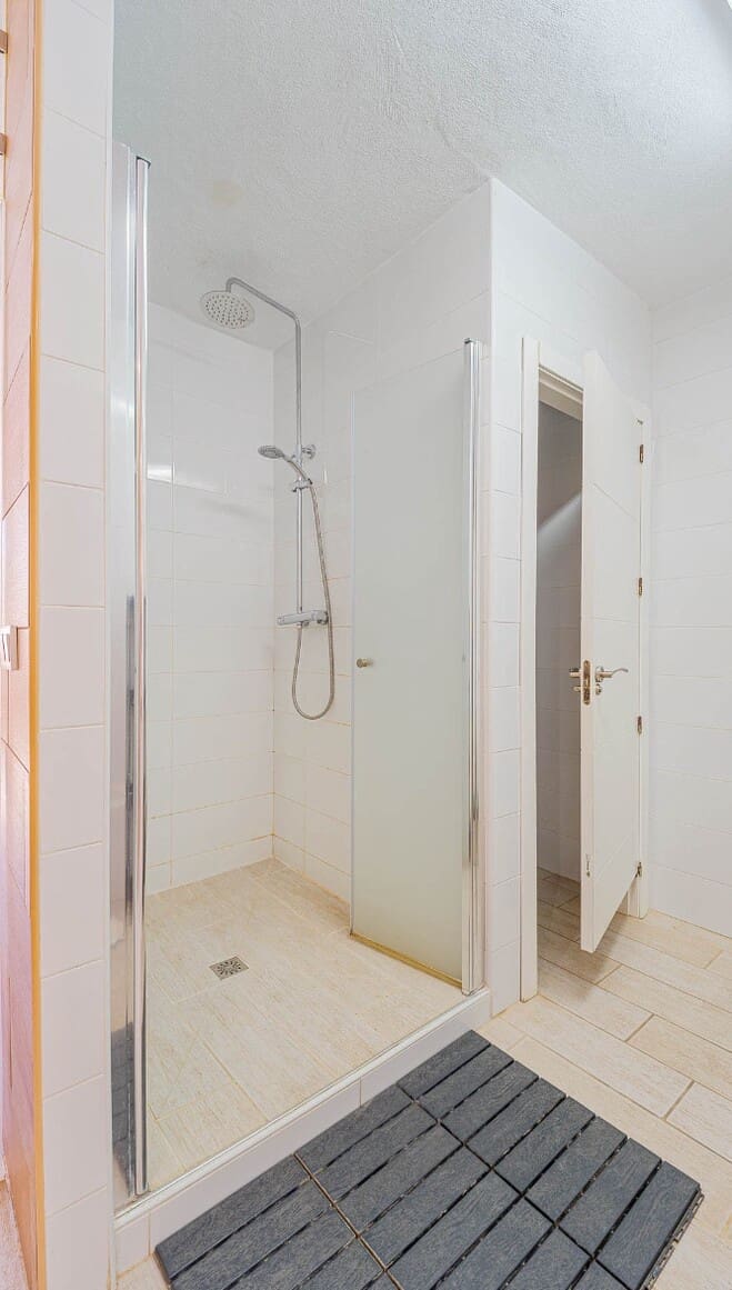 3 quarto Apartamento para venda em Orihuela Costa com piscina garagem - 235 000 € (Ref: 10172610)