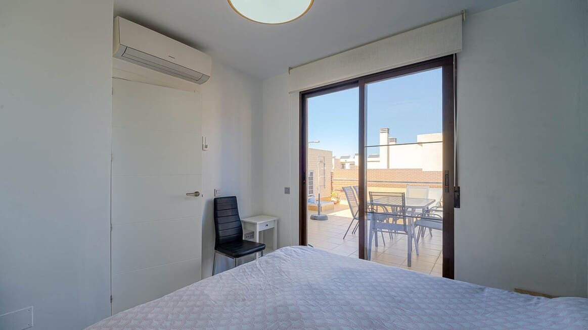 3 quarto Apartamento para venda em Orihuela Costa com piscina garagem - 235 000 € (Ref: 10172610)