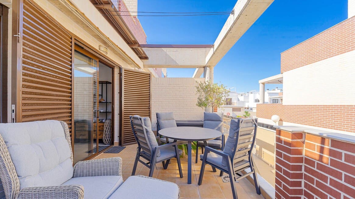 3 quarto Apartamento para venda em Orihuela Costa com piscina garagem - 235 000 € (Ref: 10172610)