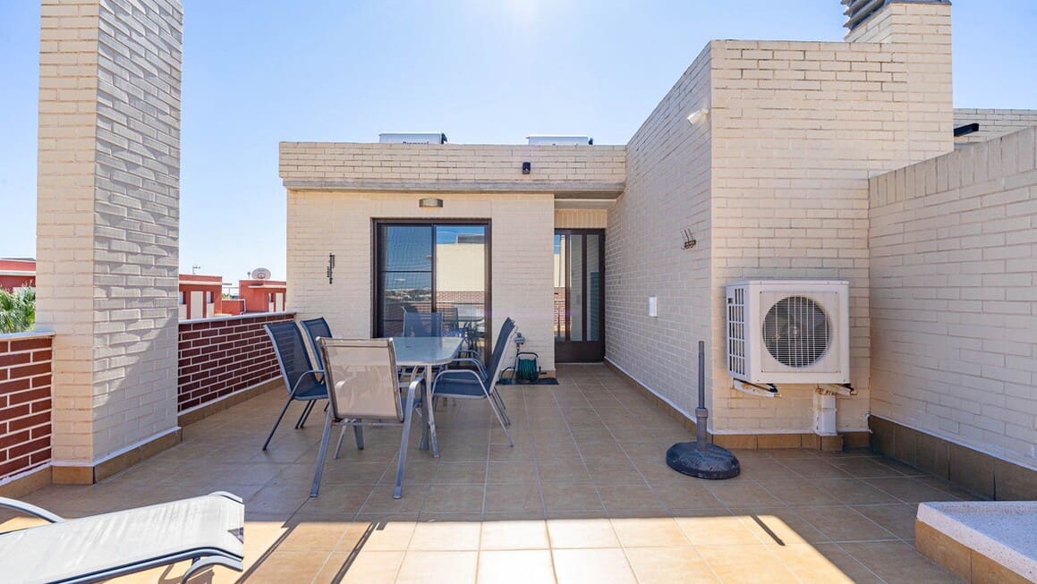 3 quarto Apartamento para venda em Orihuela Costa com piscina garagem - 235 000 € (Ref: 10172610)
