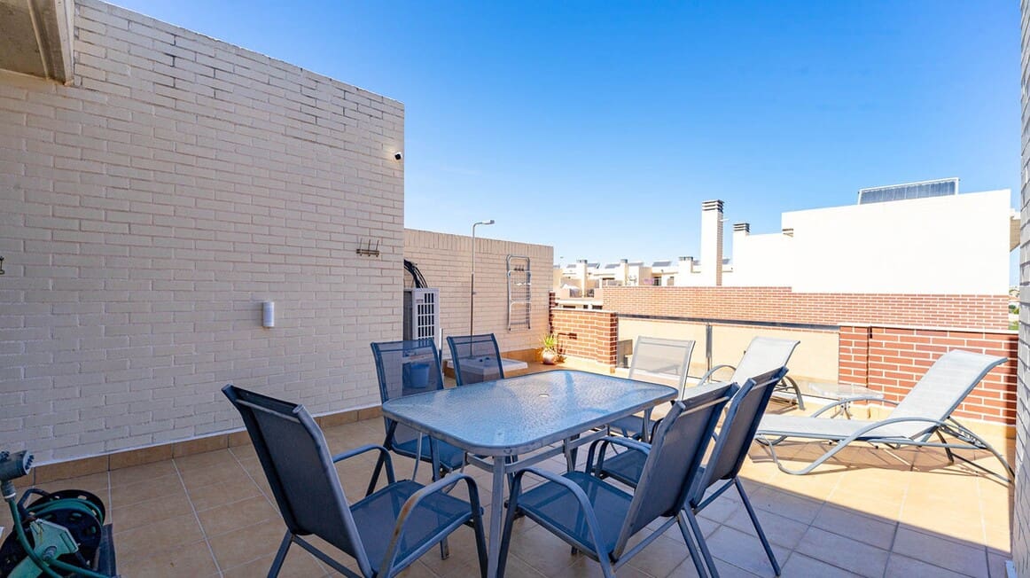 3 quarto Apartamento para venda em Orihuela Costa com piscina garagem - 235 000 € (Ref: 10172610)