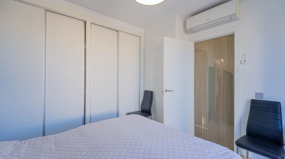 3 quarto Apartamento para venda em Orihuela Costa com piscina garagem - 235 000 € (Ref: 10172610)