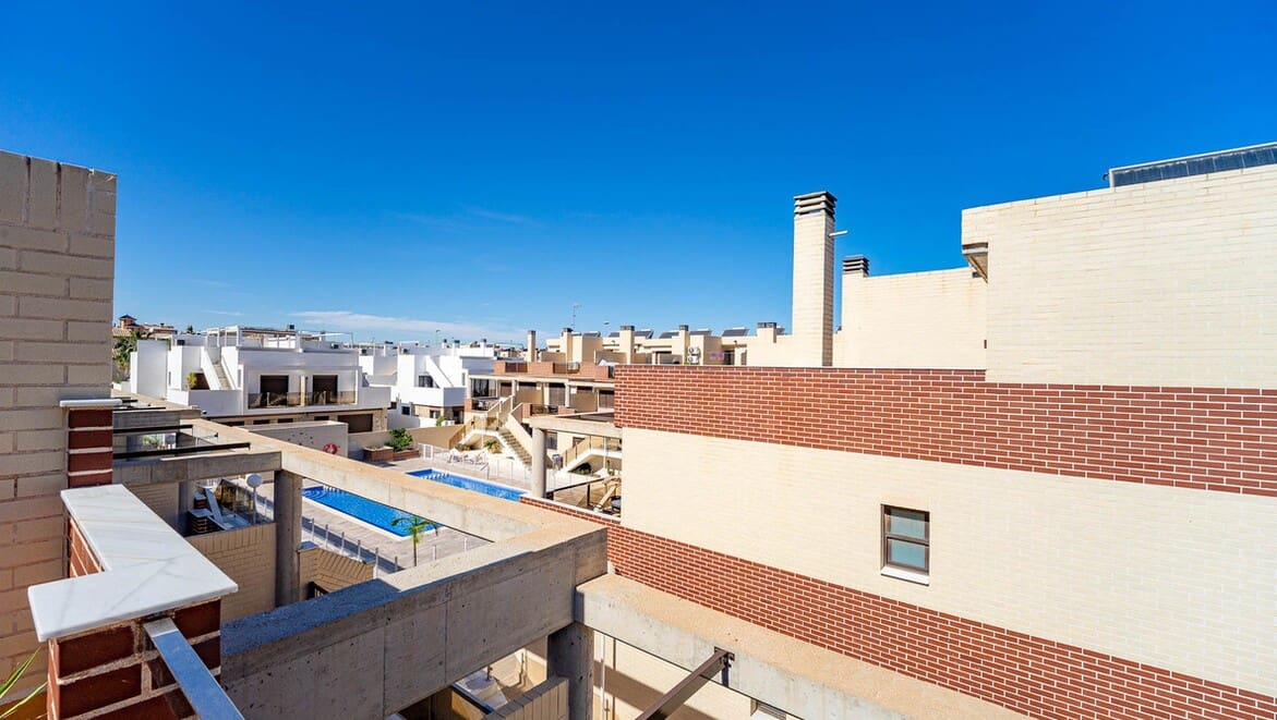 3 quarto Apartamento para venda em Orihuela Costa com piscina garagem - 235 000 € (Ref: 10172610)