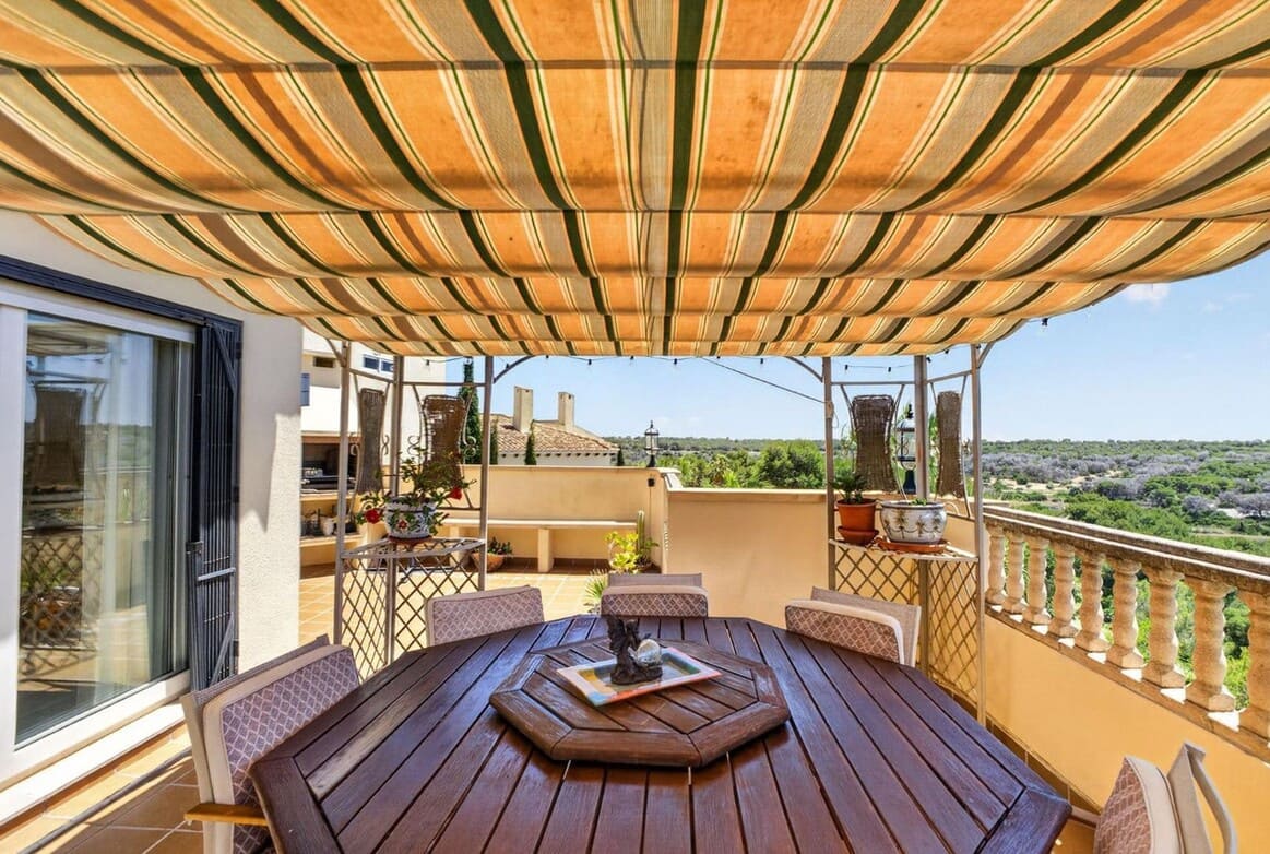 5 soveværelse Villa til salg i Orihuela Costa med swimmingpool garage - € 635.000 (Ref: 10172611)