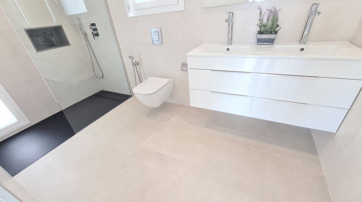 5 slaapkamer Villa te koop in San Fulgencio met zwembad garage - € 1.350.000 (Ref: 10172613)