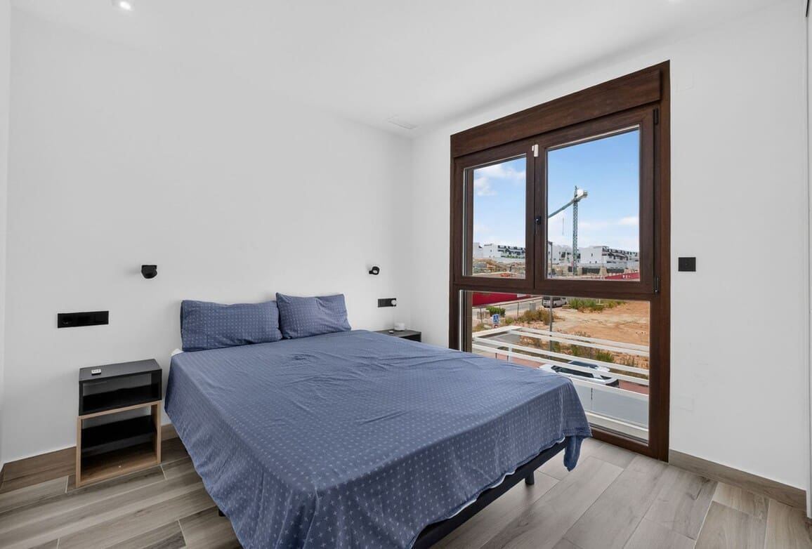 Chalet de 4 habitaciones en Los Balcones en venta con piscina - 515.000 € (Ref: 10172614)