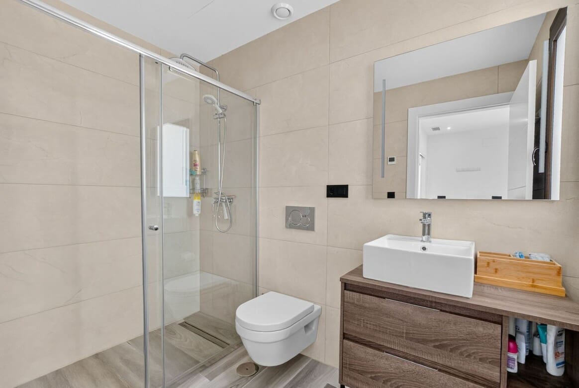 Chalet de 4 habitaciones en Los Balcones en venta con piscina - 515.000 € (Ref: 10172614)