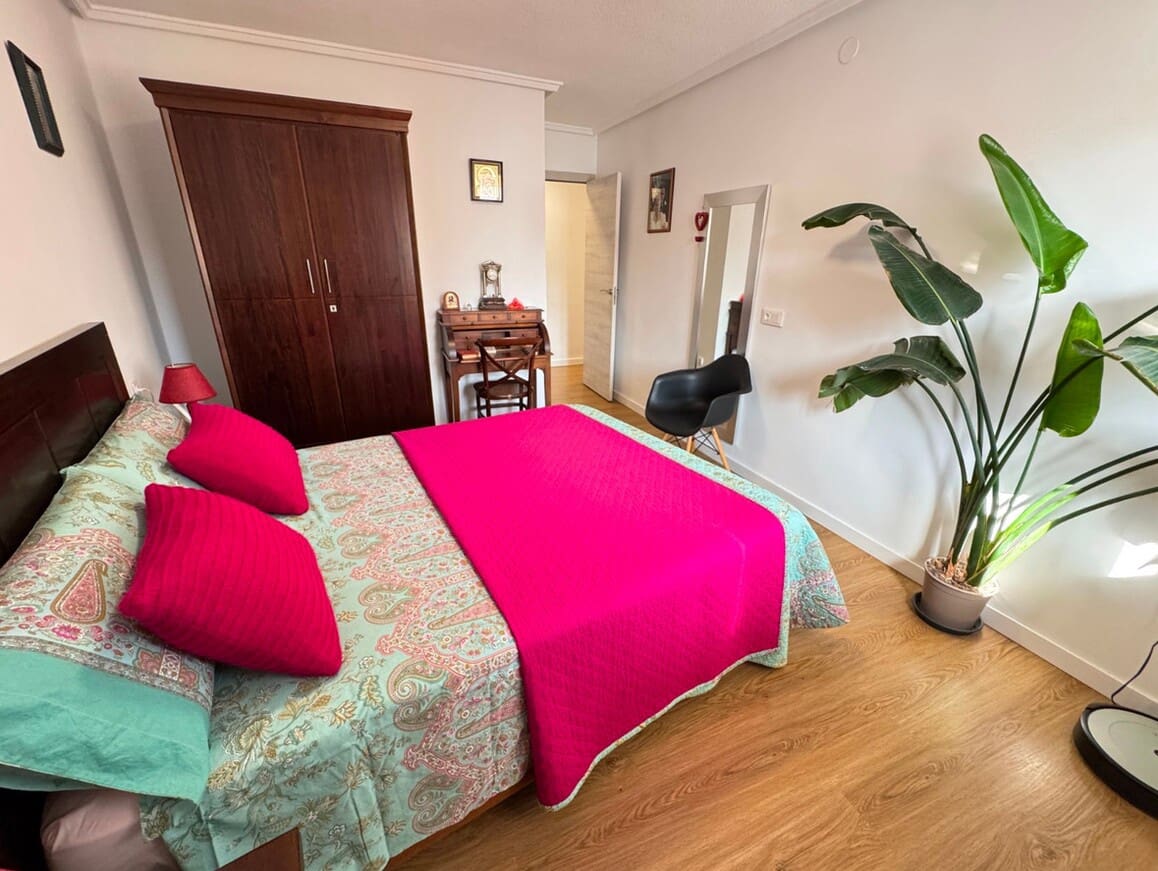 3 sovrum Lägenhet till salu i Guardamar del Segura - 208 000 € (Ref: 10172617)
