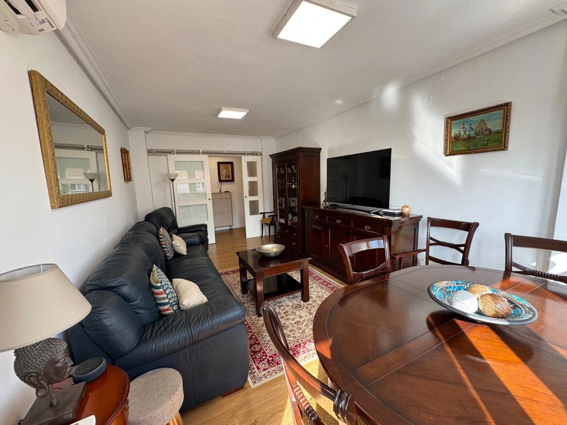 3 sovrum Lägenhet till salu i Guardamar del Segura - 208 000 € (Ref: 10172617)