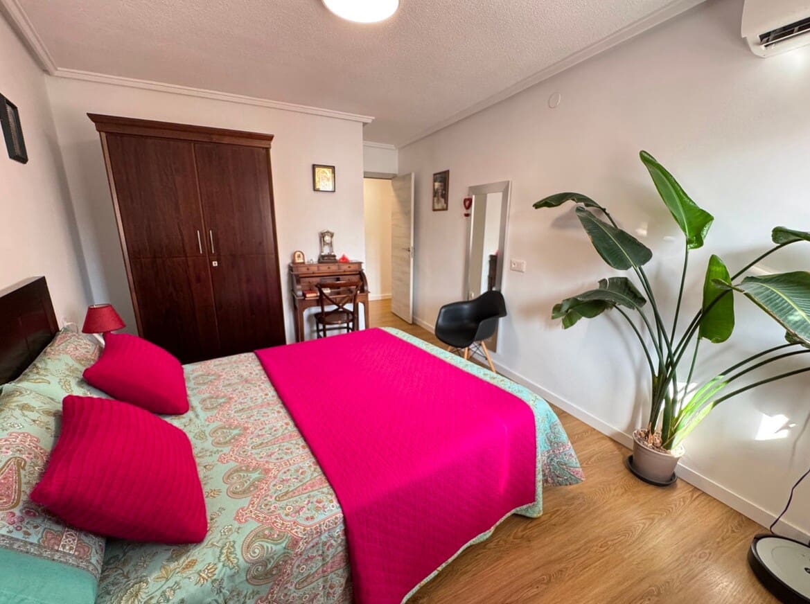 3 sovrum Lägenhet till salu i Guardamar del Segura - 208 000 € (Ref: 10172617)