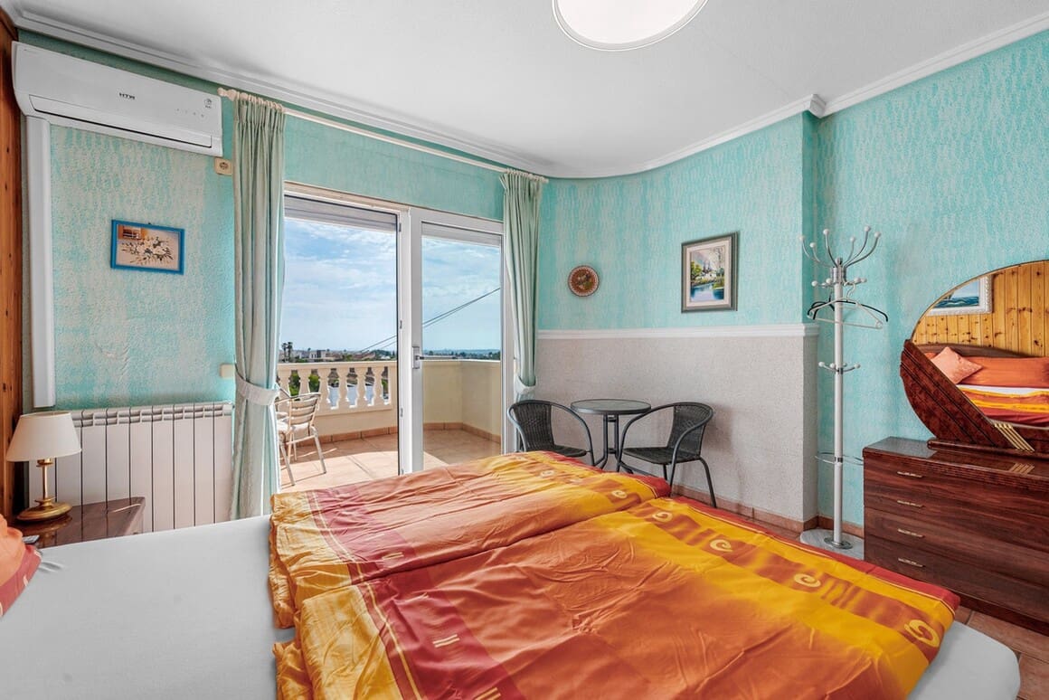 2 slaapkamer Villa te koop in Rojales met zwembad garage - € 385.000 (Ref: 10172618)