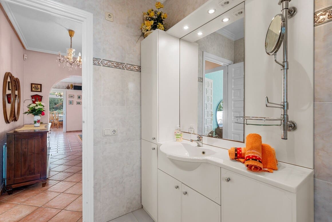 2 slaapkamer Villa te koop in Rojales met zwembad garage - € 385.000 (Ref: 10172618)
