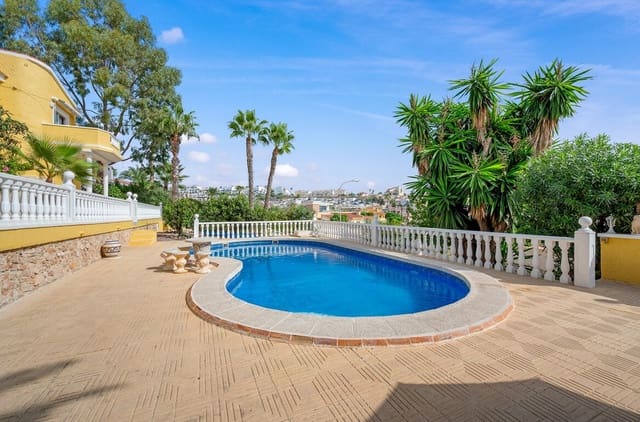 2 slaapkamer Villa te koop in Ciudad Quesada, Rojales met zwembad garage - € 385.000 (Ref: 10172618)