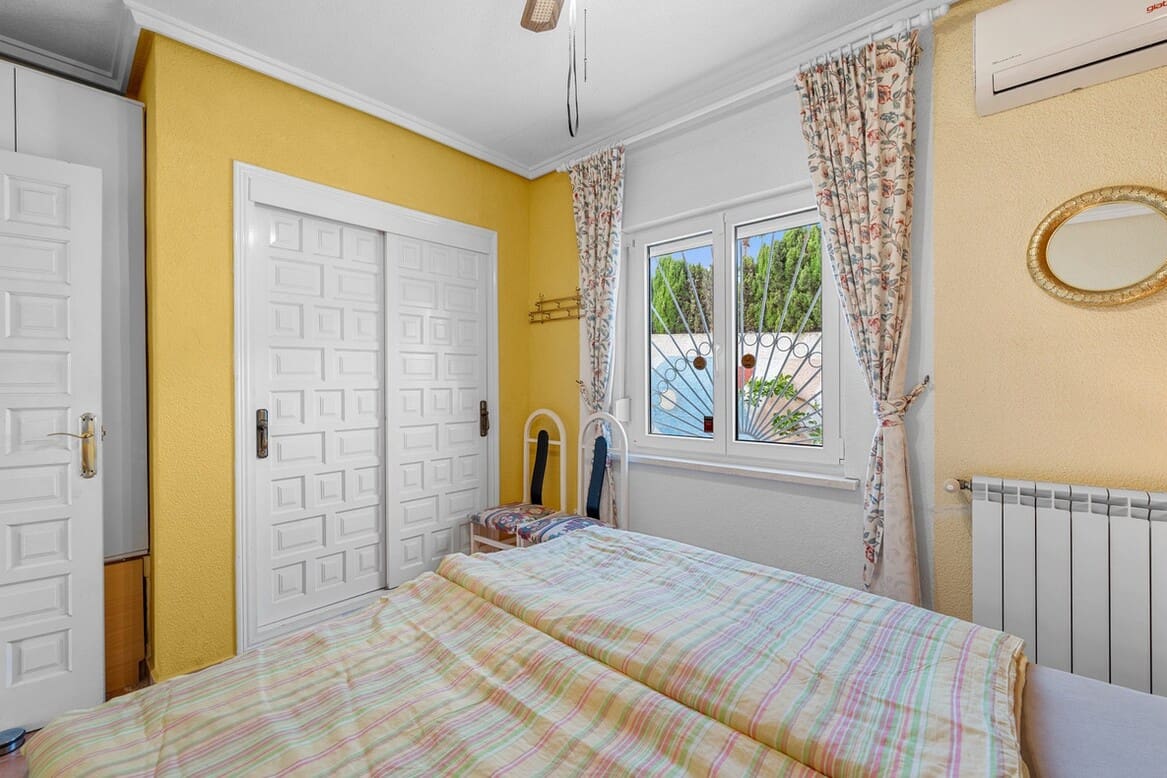 2 slaapkamer Villa te koop in Rojales met zwembad garage - € 385.000 (Ref: 10172618)