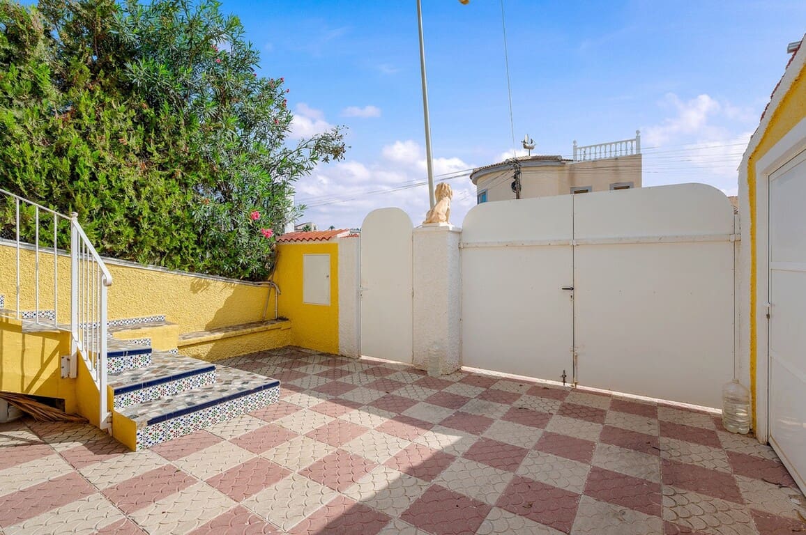 2 slaapkamer Villa te koop in Rojales met zwembad garage - € 385.000 (Ref: 10172618)