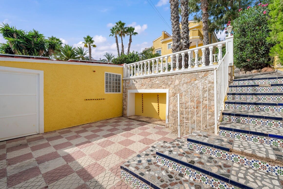 2 slaapkamer Villa te koop in Rojales met zwembad garage - € 385.000 (Ref: 10172618)