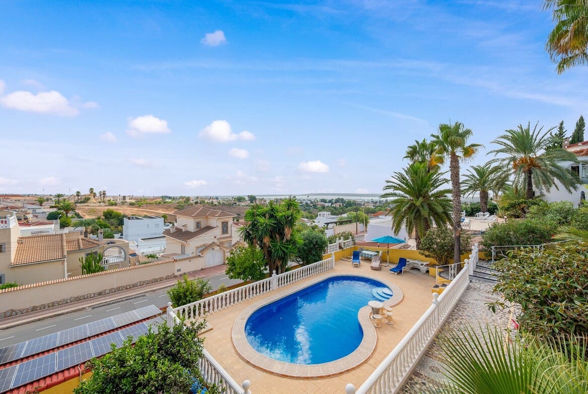 2 slaapkamer Villa te koop in Rojales met zwembad garage - € 385.000 (Ref: 10172618)