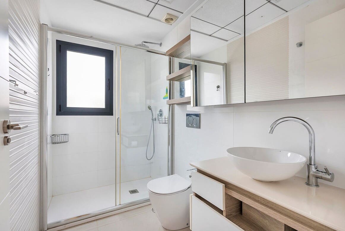 Chalet de 4 habitaciones en Rojales en venta con piscina garaje - 425.000 € (Ref: 10172619)