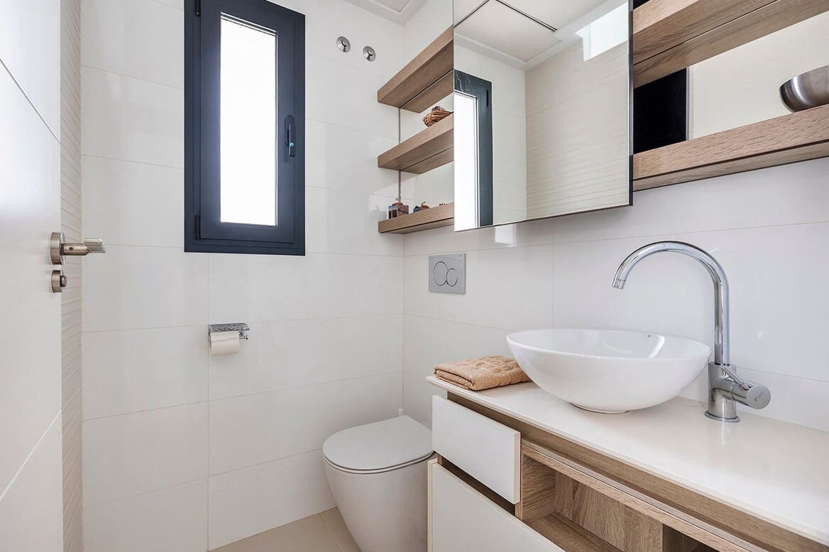 Chalet de 4 habitaciones en Rojales en venta con piscina garaje - 425.000 € (Ref: 10172619)
