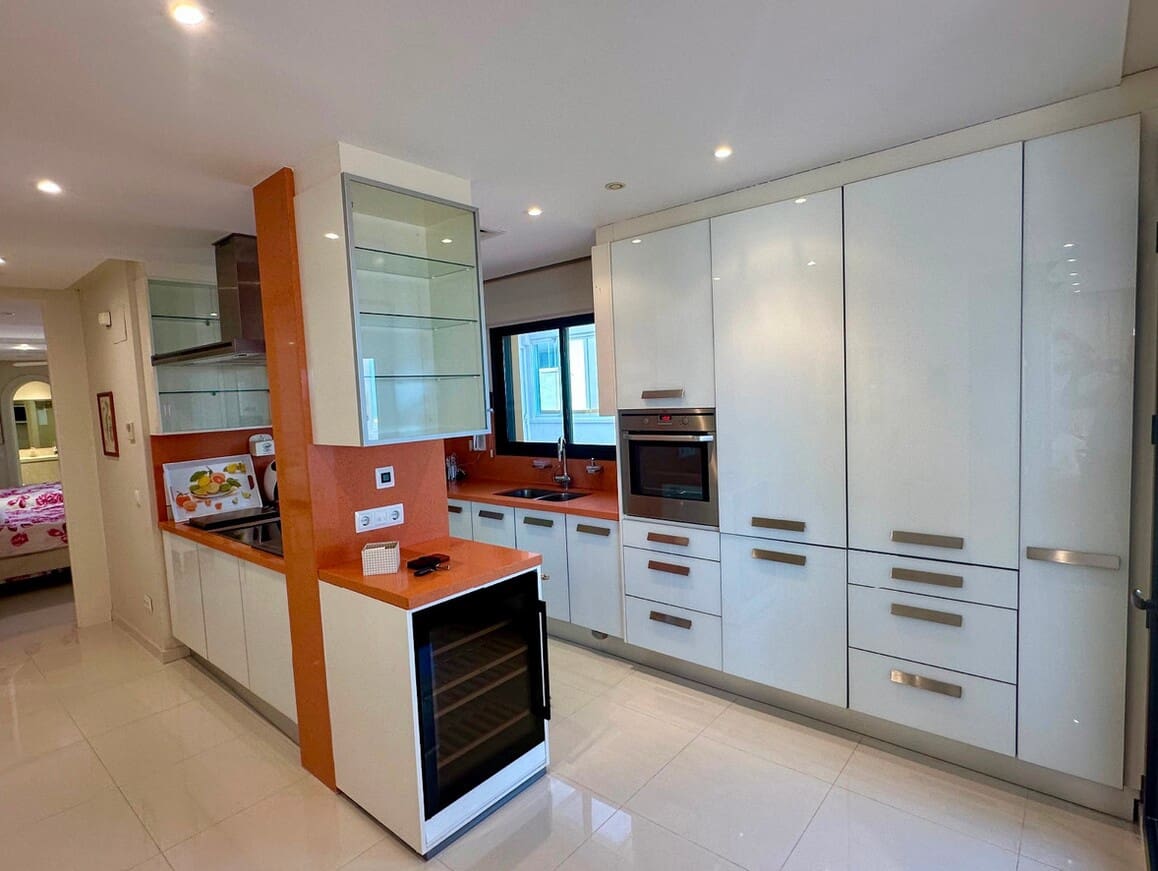 2 soveværelse Lejlighed til salg i Guardamar del Segura med swimmingpool garage - € 419.000 (Ref: 10172621)