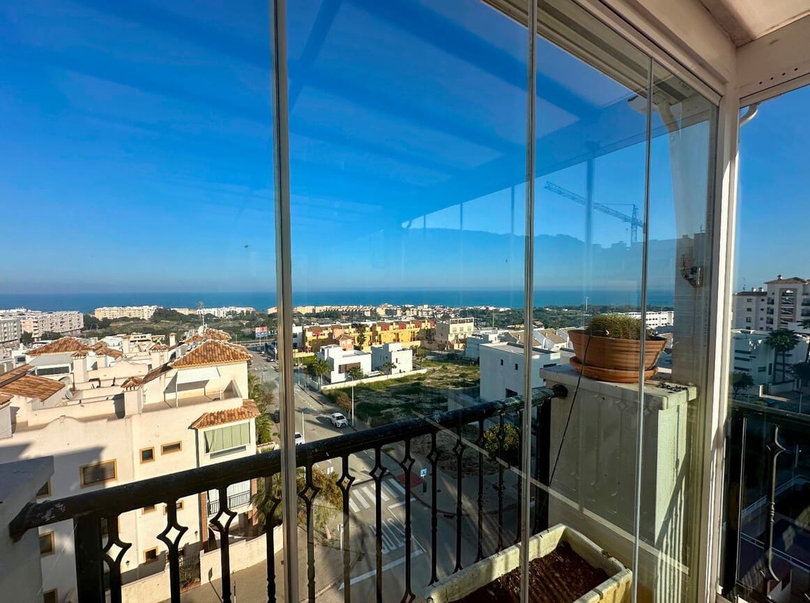 2 soveværelse Lejlighed til salg i Guardamar del Segura med swimmingpool garage - € 419.000 (Ref: 10172621)