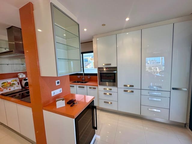 2 soveværelse Lejlighed til salg i Zona Pueblo, Guardamar del Segura med swimmingpool garage - € 419.000 (Ref: 10172621)