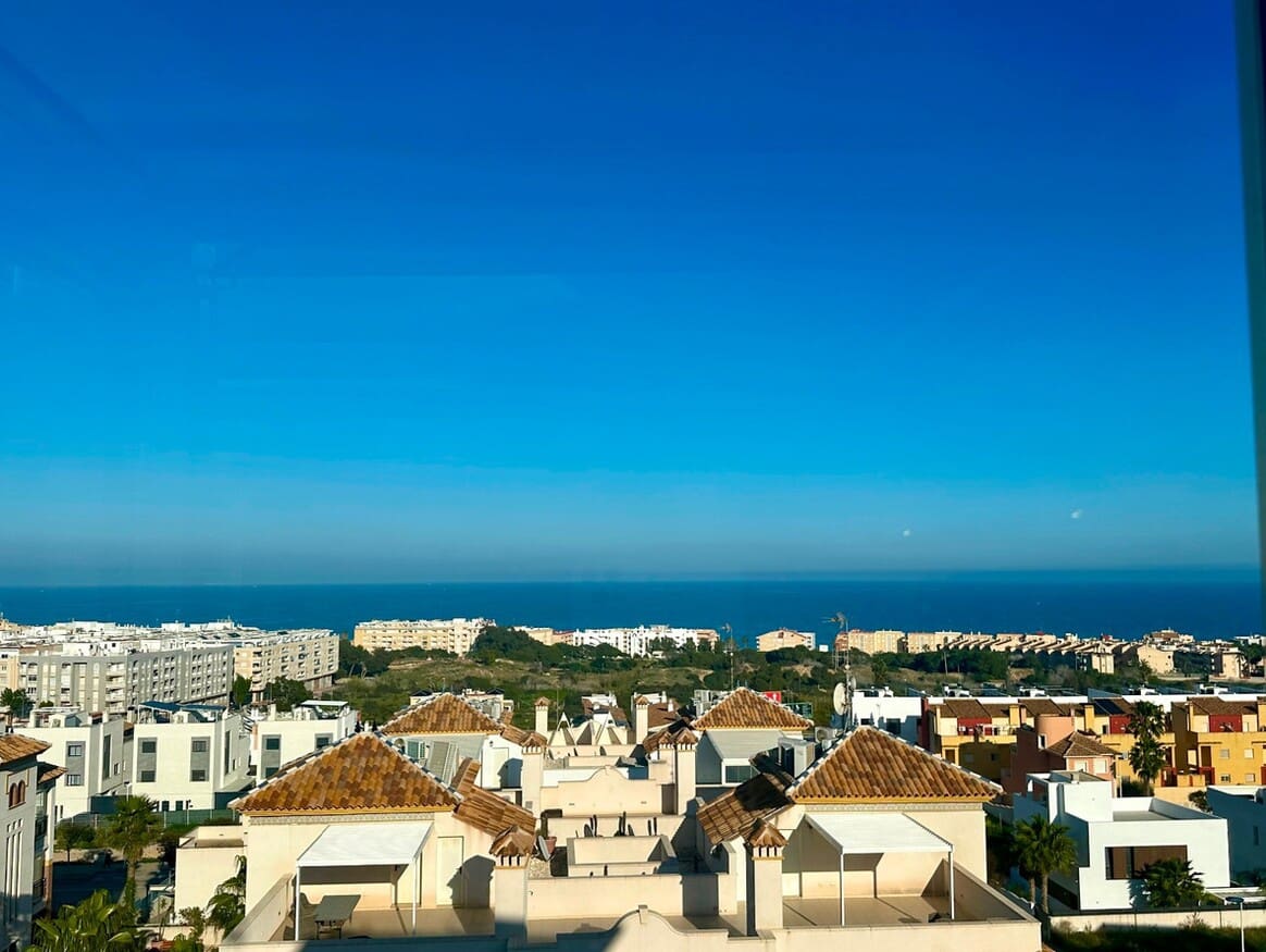 2 soveværelse Lejlighed til salg i Guardamar del Segura med swimmingpool garage - € 419.000 (Ref: 10172621)