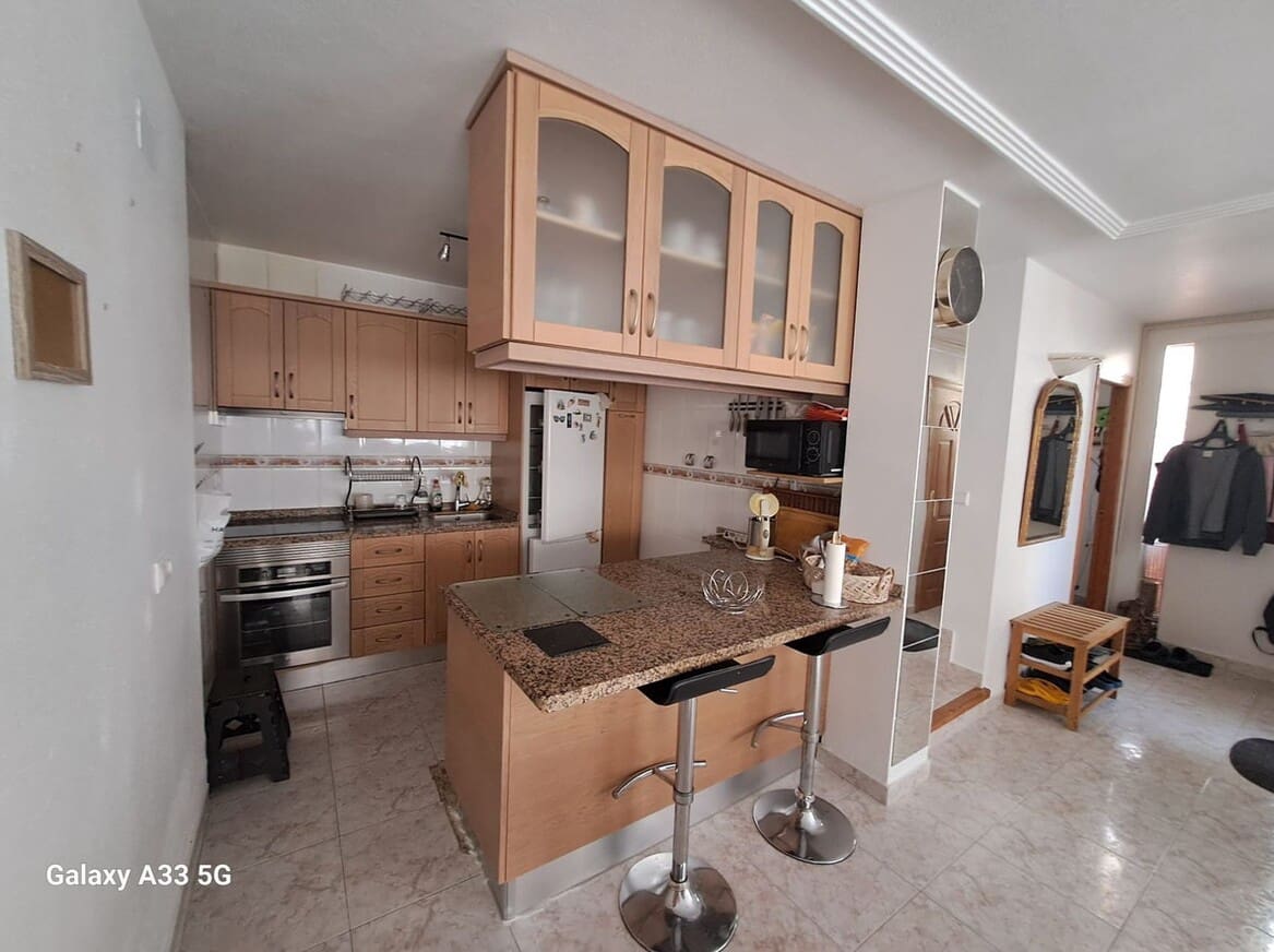 Apartamento de 2 habitaciones en Los Altos en venta con piscina garaje - 177.450 € (Ref: 10172623)