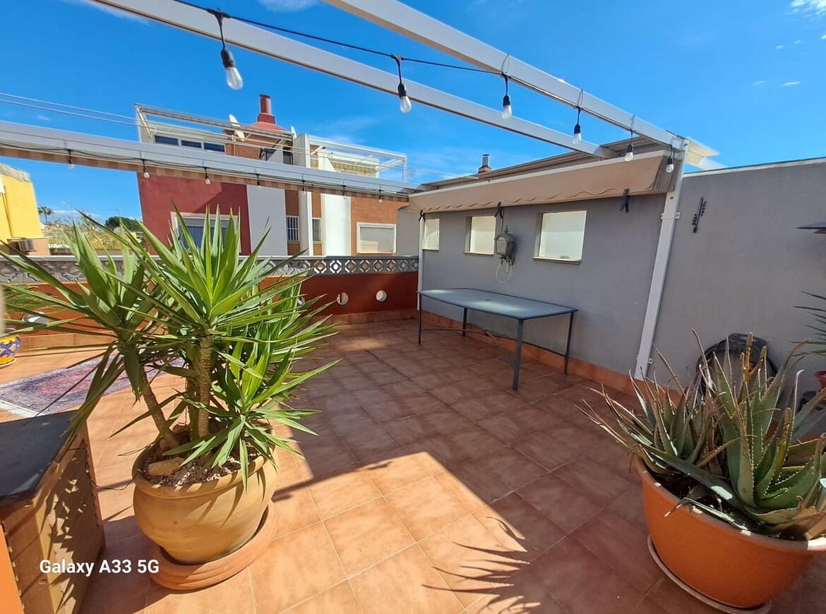 Apartamento de 2 habitaciones en Los Altos en venta con piscina garaje - 177.450 € (Ref: 10172623)