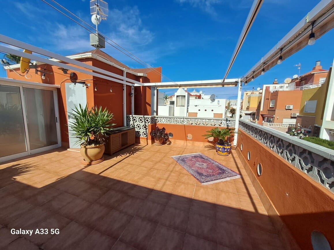 Apartamento de 2 habitaciones en Los Altos en venta con piscina garaje - 177.450 € (Ref: 10172623)