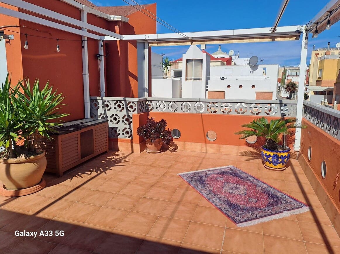 Apartamento de 2 habitaciones en Los Altos en venta con piscina garaje - 177.450 € (Ref: 10172623)