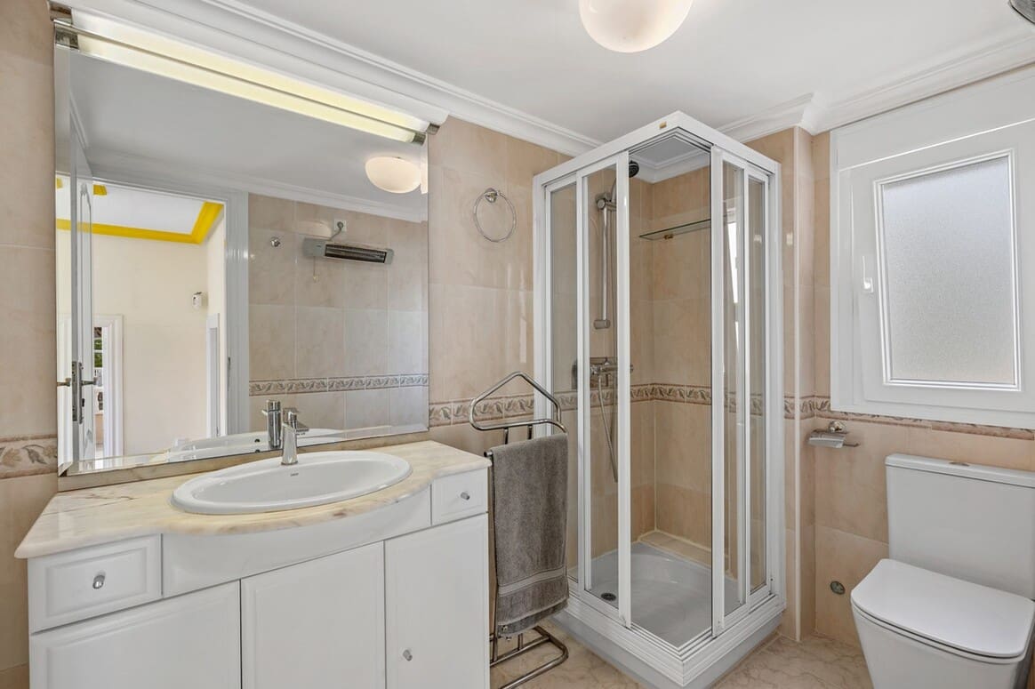 4 sypialnia Willa na sprzedaż w Rojales z basenem garażem - 750 000 € (Ref: 10172624)