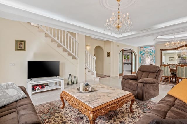 4 sypialnia Willa na sprzedaż w Ciudad Quesada, Rojales z basenem garażem - 750 000 € (Ref: 10172624)
