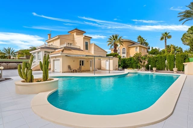 4 sypialnia Willa na sprzedaż w Ciudad Quesada, Rojales z basenem garażem - 750 000 € (Ref: 10172624)