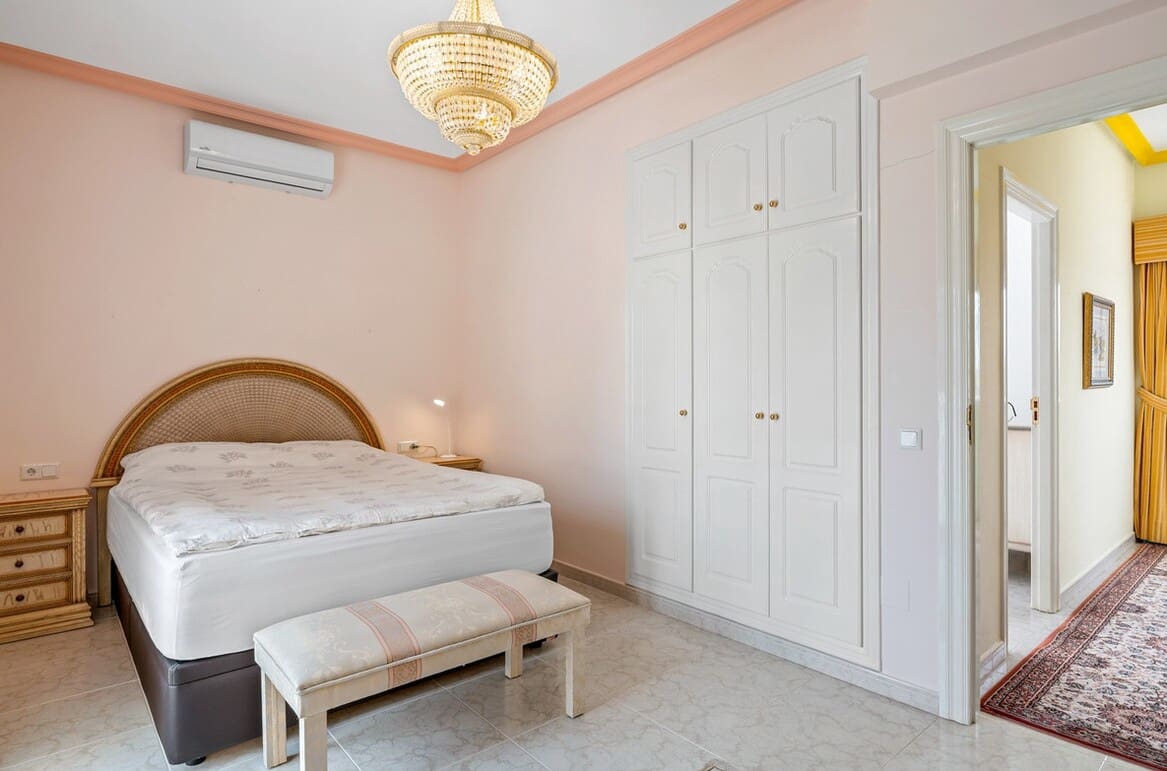 4 sypialnia Willa na sprzedaż w Rojales z basenem garażem - 750 000 € (Ref: 10172624)