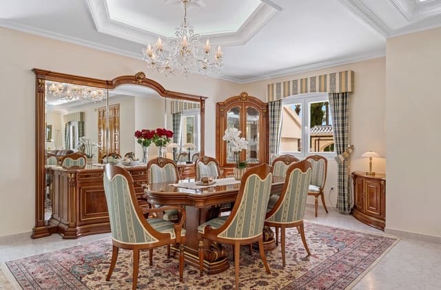 4 sypialnia Willa na sprzedaż w Ciudad Quesada, Rojales z basenem garażem - 750 000 € (Ref: 10172624)