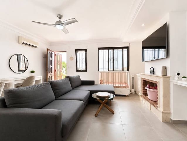 2 soverom Villa til salgs i Las Filipinas med svømmebasseng garasje - € 218 000 (Ref: 10172625)