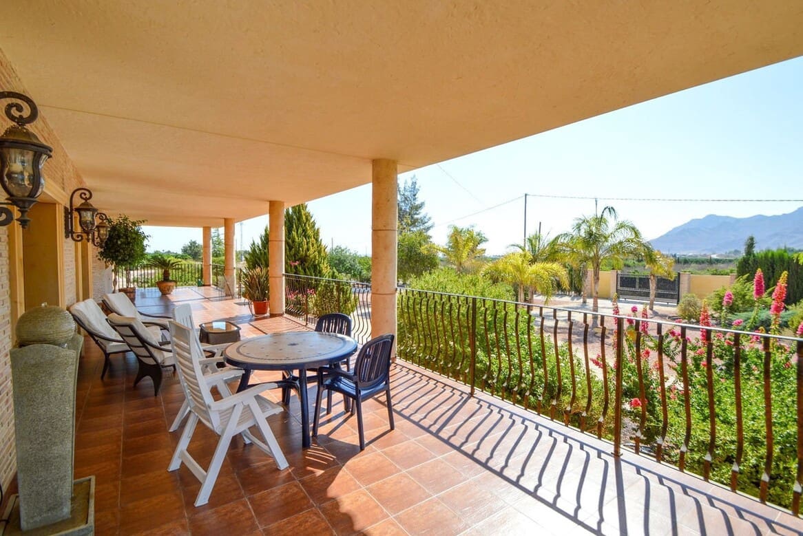5 sovrum Villa till salu i Orihuela med pool garage - 675 000 € (Ref: 10172626)