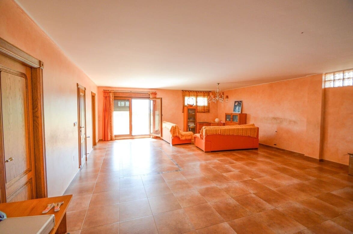 5 sovrum Villa till salu i Orihuela med pool garage - 675 000 € (Ref: 10172626)