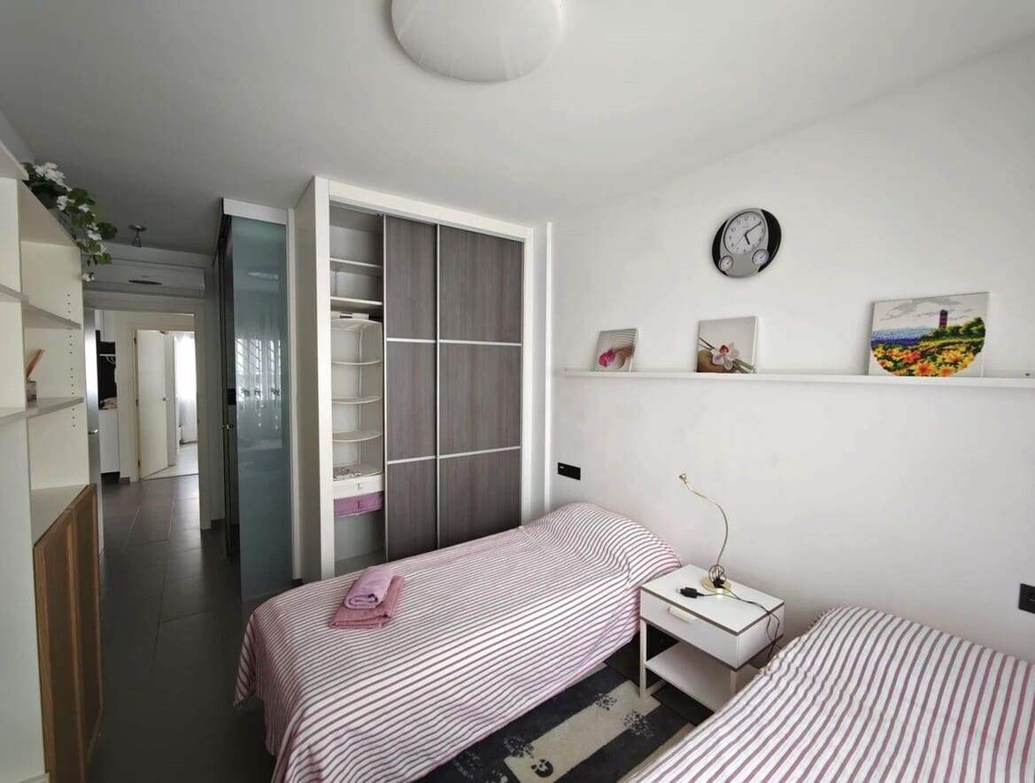 2 bedroom Apartment for sale in La Zenia with pool garage - € 267,500 (Ref: 10172627)