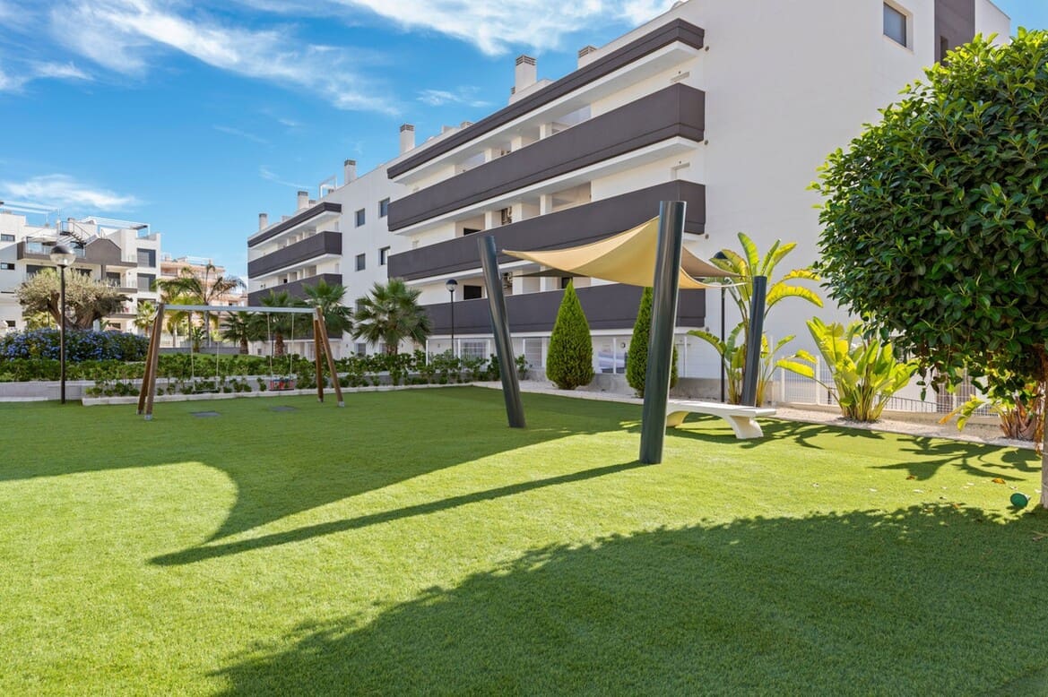 2 slaapkamer Appartement te koop in Orihuela Costa met zwembad garage - € 319.900 (Ref: 10172629)