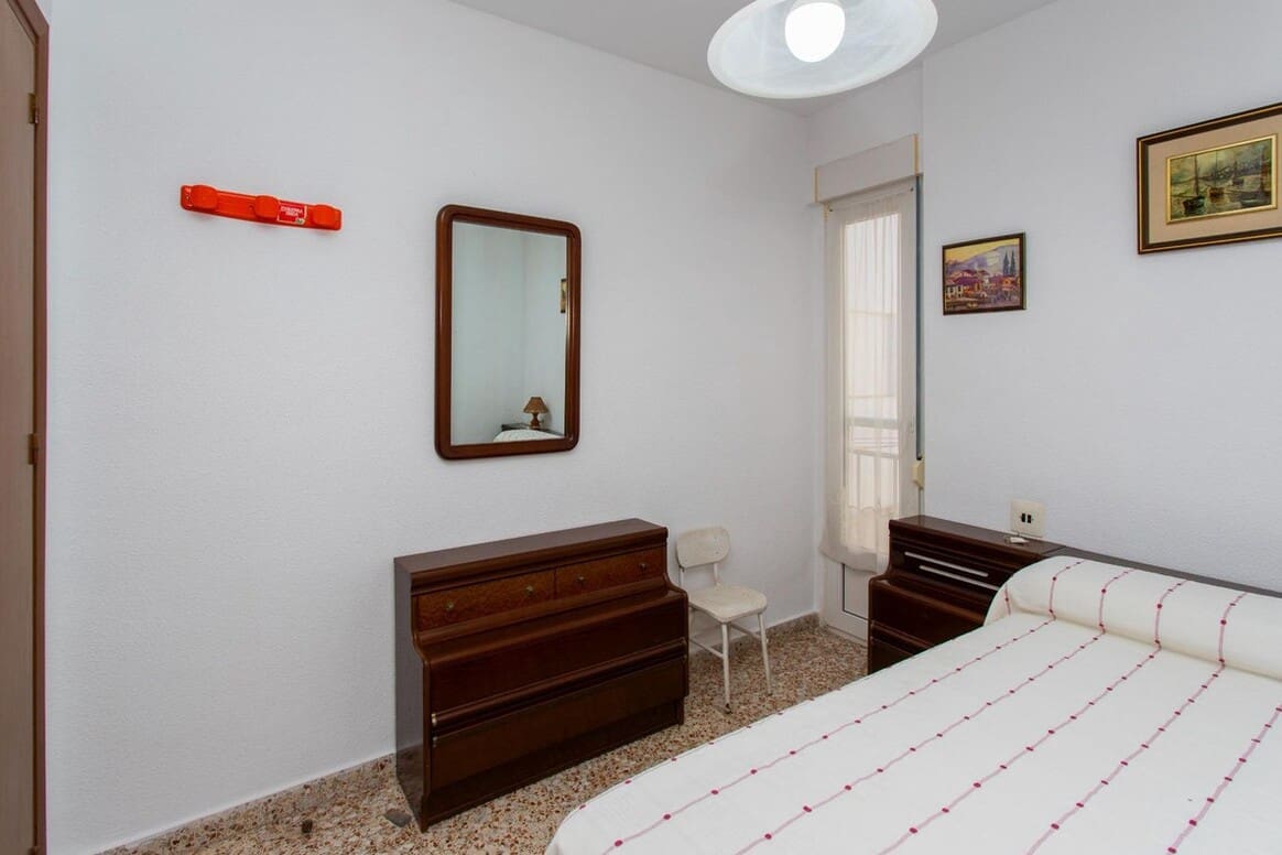 3 bedroom Apartment for sale in Torrevieja - € 190,000 (Ref: 10172631)