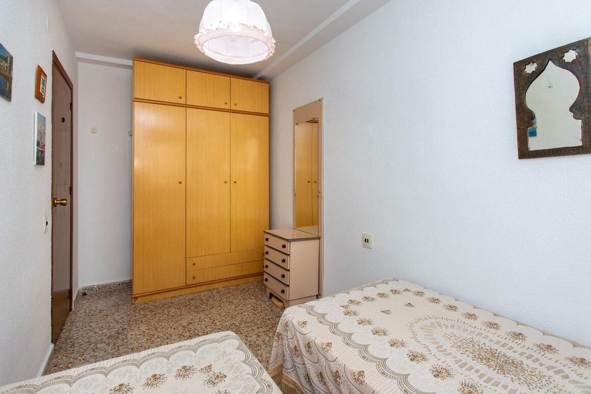 3 bedroom Apartment for sale in Torrevieja - € 190,000 (Ref: 10172631)