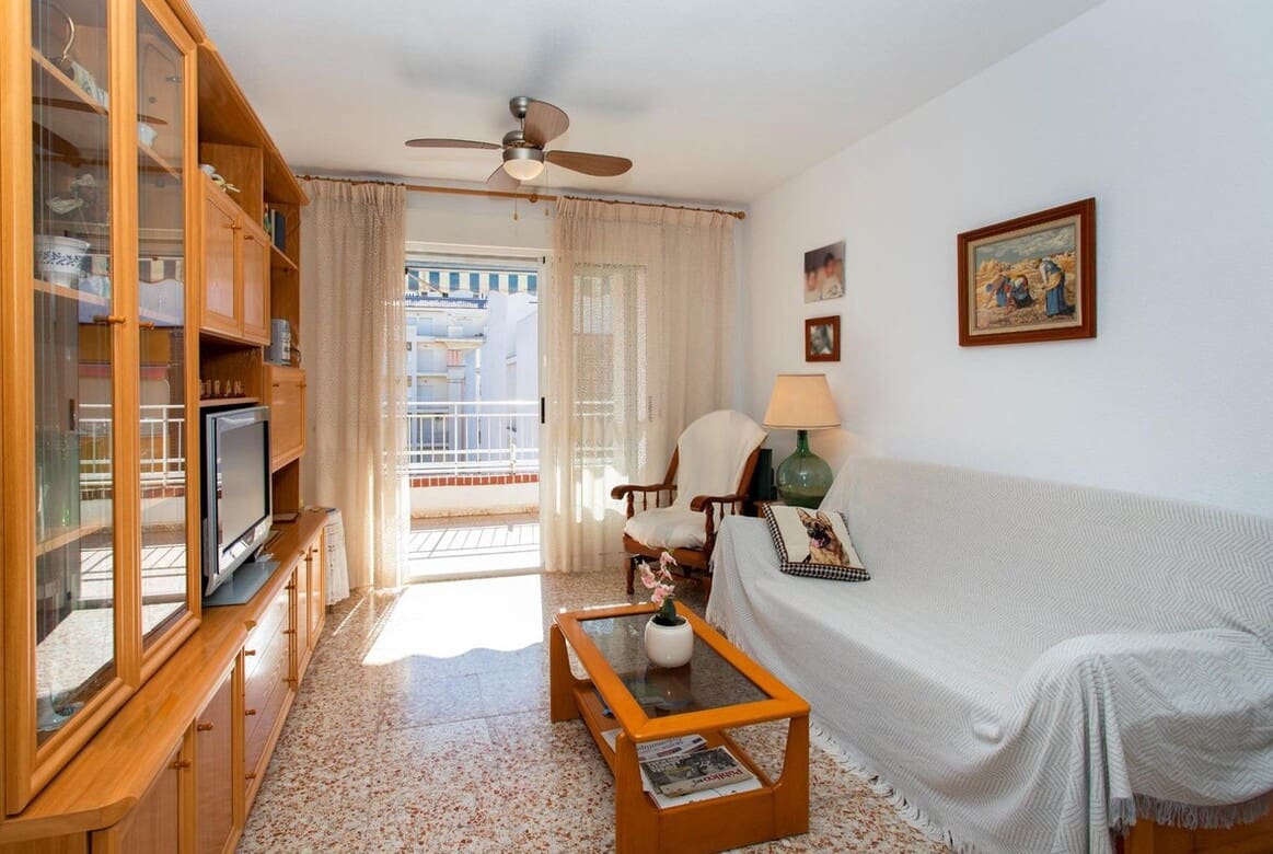 3 bedroom Apartment for sale in Torrevieja - € 190,000 (Ref: 10172631)