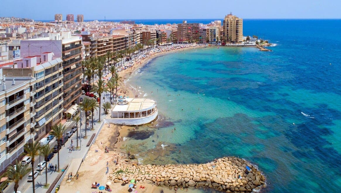 3 bedroom Apartment for sale in Torrevieja - € 190,000 (Ref: 10172631)